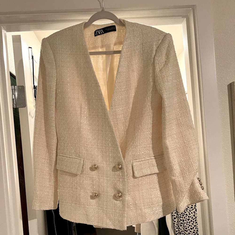 New Zara White Tweed Blazer